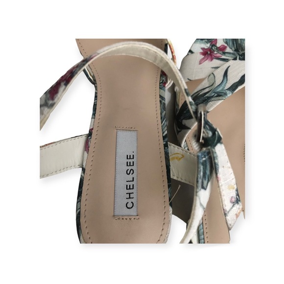 Chelsee Floral Heels - Picture 5 of 7